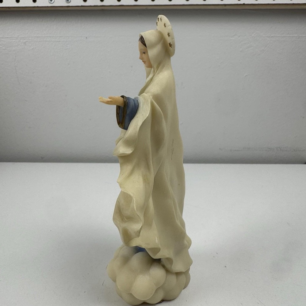 Our Lady of Medjugorje statue 1994 Bradford Exchange Roman Catholic decor - Picture 2 of 11